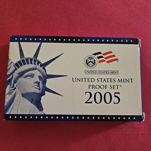 United States Mint Proof Set 2005 - Blue and White Collector Box
